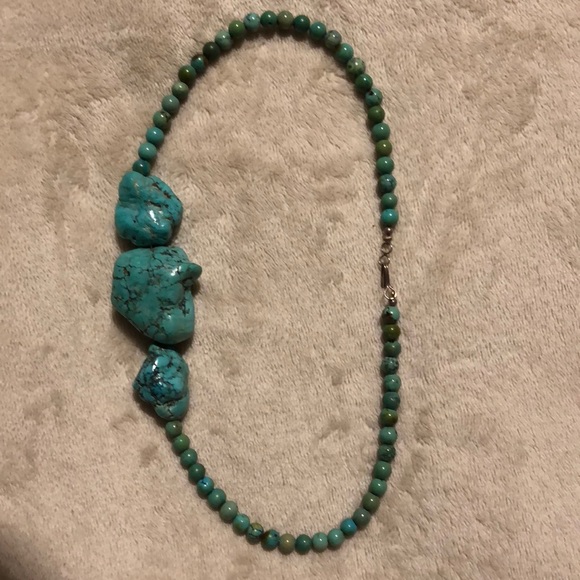 Turquoise necklace - Picture 3 of 4